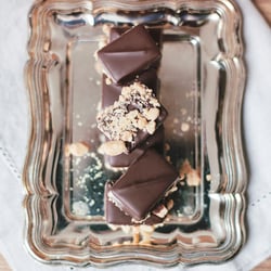 Banoffee-Erdnuss-Pralinen