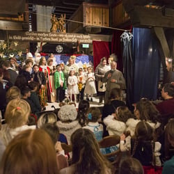 russ weihnachtsfeier theateraufführung Seite 10