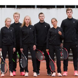 Katalog Nike 2018 – Nike Court Team Wear