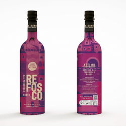 Attimo Wine Bottle Design