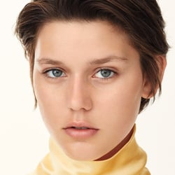 H Motiv01 JG Shiseido 044 finalCMYK