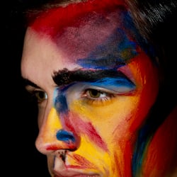 Creative Make-Up