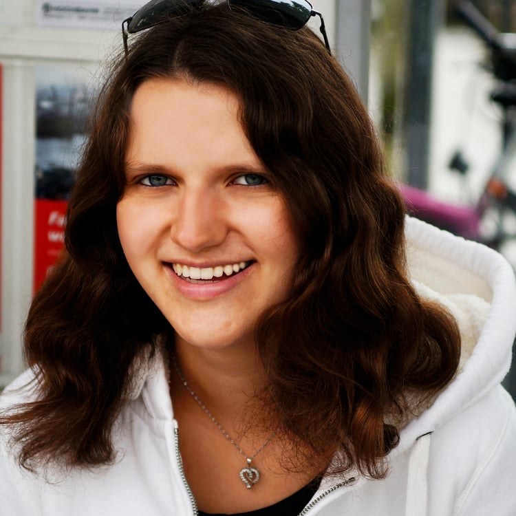 Jennifer Rudolph