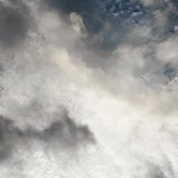 ☁