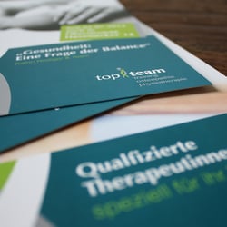 Flyer für ein Praxishaus