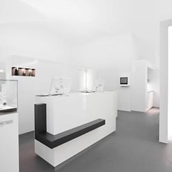 Nils Hendrik Mueller: Interieur / Wien 2009