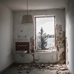 Misplaced Souls: UrbEx Photography