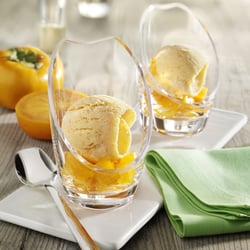 Kaki-Eis mit Orangenlikör