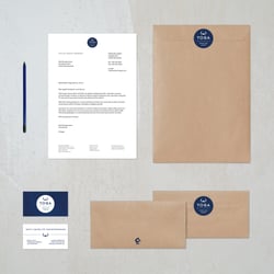 Briefpapier und Visitenkarten