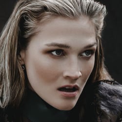 ELEGANT MAGAZINE