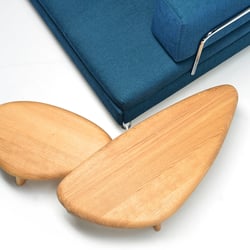 Das «Duetto» mit Holztischen