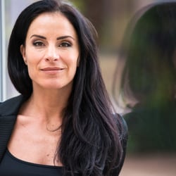 Sabra Lopes, Schauspielerportrait