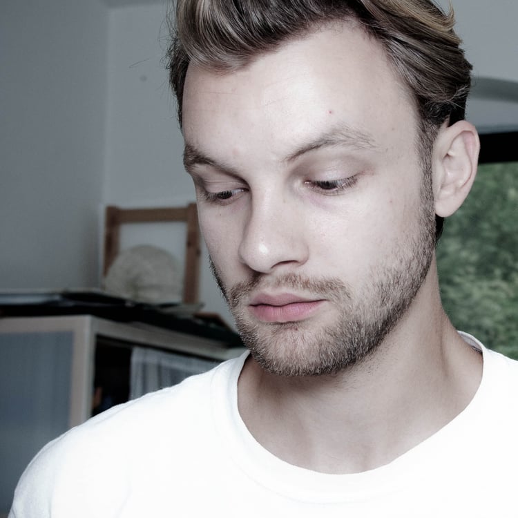 Jonas Holst