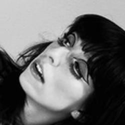 Auftraggeberin: Maya Müller-Nikolic