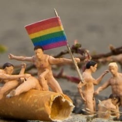 My summer of love – make love not war – @ the siegessäule (detail)