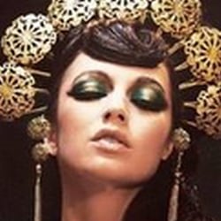 Haare/ Make up / Styling für Cleo T. Musikvideo Paris