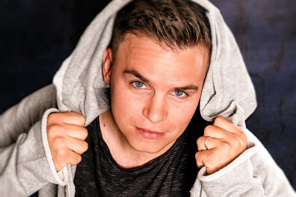 Henning Mertens