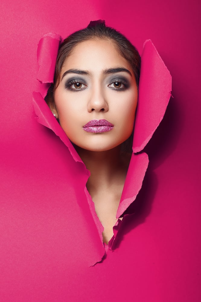 Beauty Glitter Shoot with Hilal Stark and Stefanie Sauer Photography