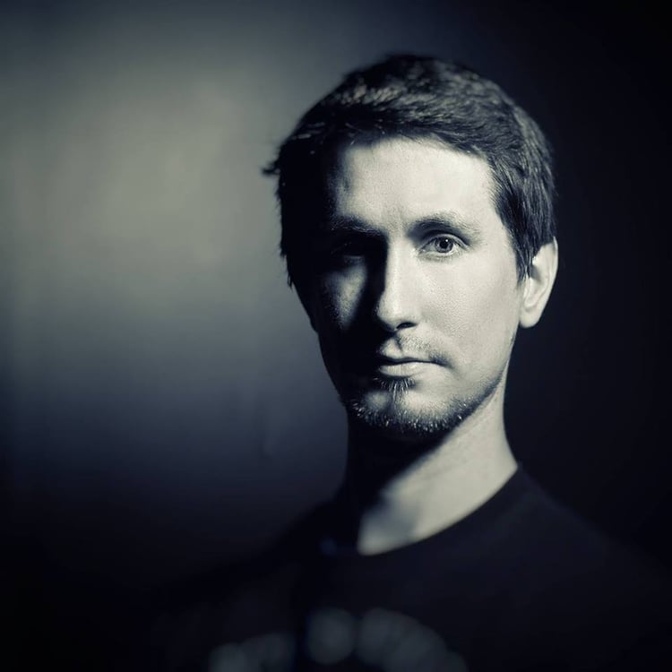 Daniel E.