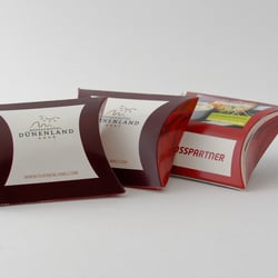 Produktfotografie neutraler Hintergrund natürliches Licht