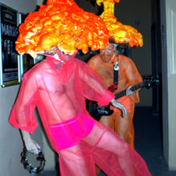 boom head, performance costumes for sesperileri concert