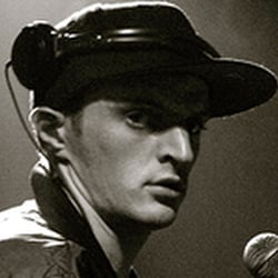 DJ
