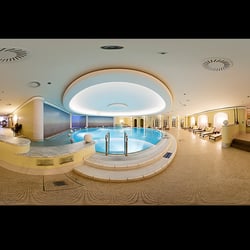 Hotel-Spa – Pool