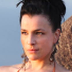 Sylvia Kenia 2