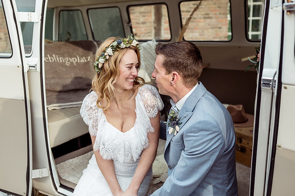 Boho Winter Hochzeit mit Trockenblumen im Mühlenhof Kalkar am Niederrhein 37
