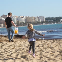 Kids play