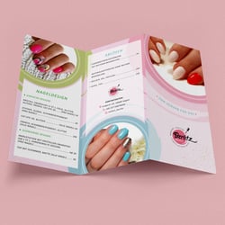 Brochure design for Berlitz Nailart.