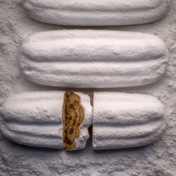 Zauner – Nuss-Christstollen