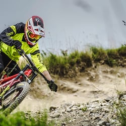 Action shoot Anyrace
