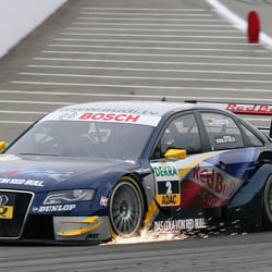 Sparkles – Martin Tomczyk bei dem DTM-Finale auf dem Hockenheimring im Jahr 2008