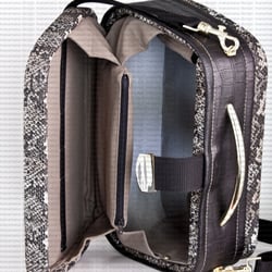 Akkord U 60 Radiohandtasche Schlange Kroko schwarz offen
