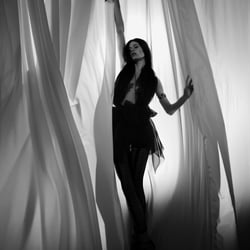PHOTOGRAPHY: Roman Walczyna  JEWELLERY DESIGN: Michael Uhlig  STYLING & DESIGN: Beata Isabella Nitzke  MODEL: Pia Germann
