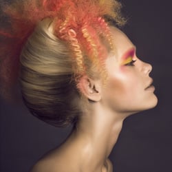 Make Up: Anna Tsoulcha Fotograf: Marco Rothenburger