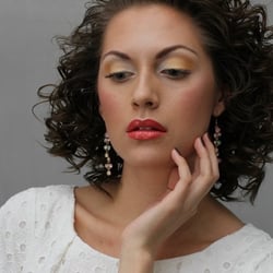 Tages Make-up & Hair Styling