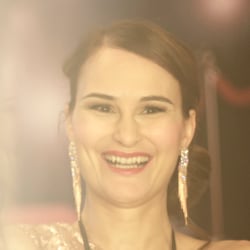 anita making of4
