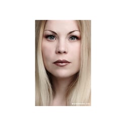 Portrait 11