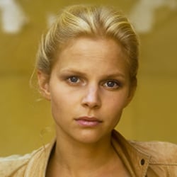 Actress Sinja Dieks