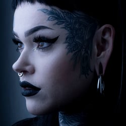 Künstlerin Ivy van Hoek
