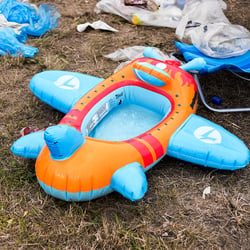 FUJI0177 splash festival by Mone Kusel lowres