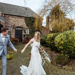 Boho Winter Hochzeit mit Trockenblumen im Mühlenhof Kalkar am Niederrhein 32