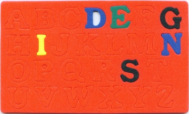 Buchstaben-Matte rot