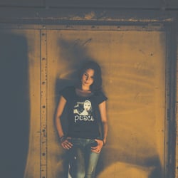 designbyklein! Black Label T-Shirts