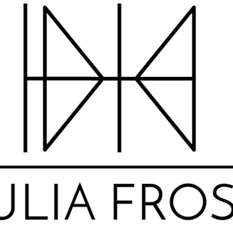 Julia Frost