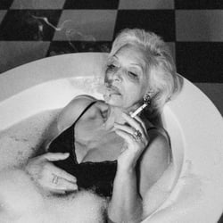 Lonely Marilyn