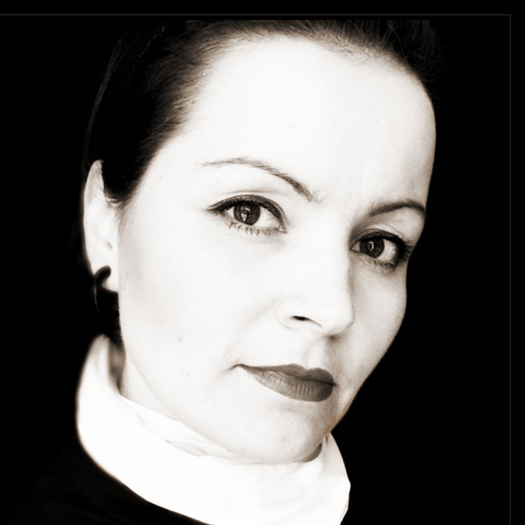 GiNa P.