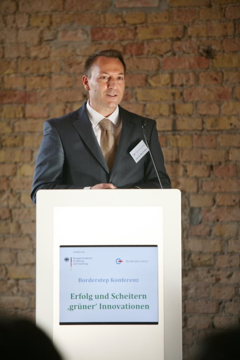 Prof. Dr. Klaus Fichter